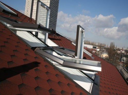 AFG Skylight Kunststoff Dachfenster PVC 78 x 98 mit Eindeckrahmen Schwingfenster Dachflächenfenster