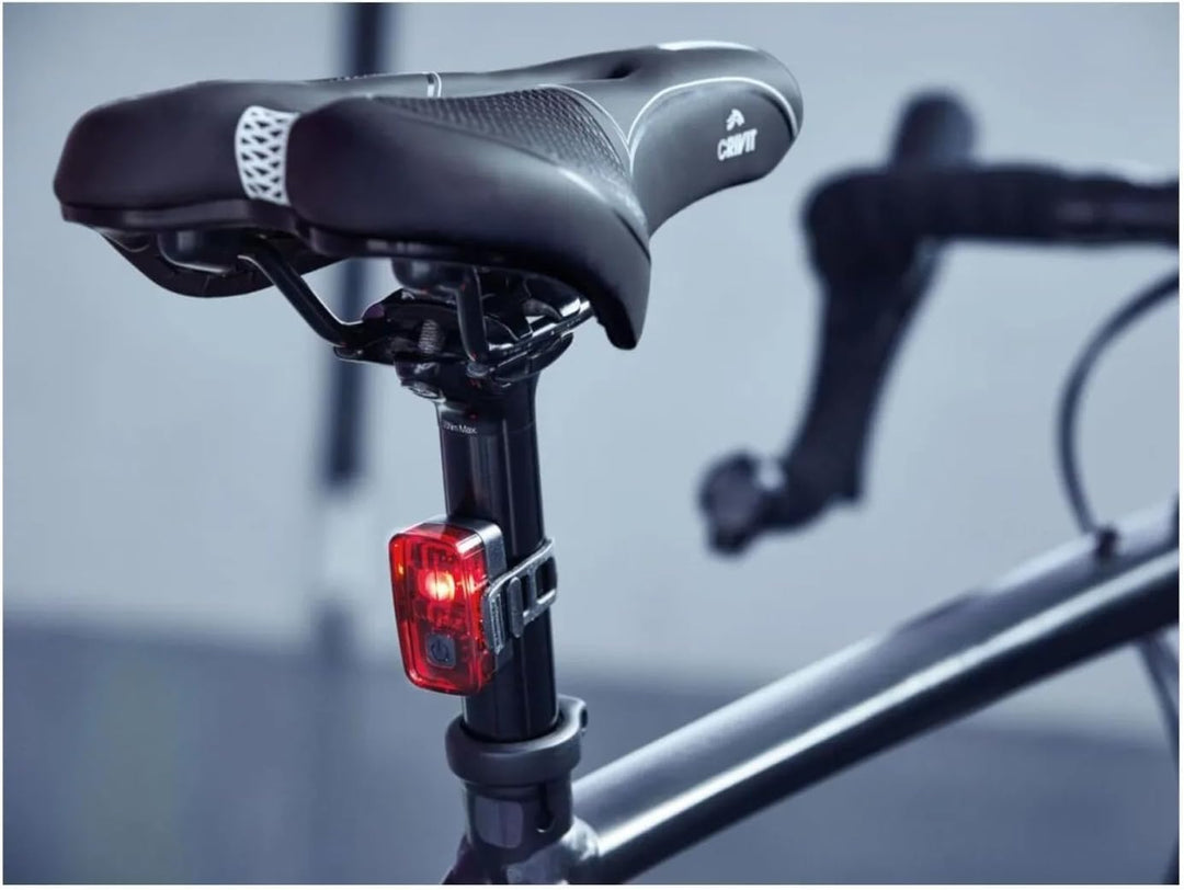LED Fahrrad Leuchten Set mit USB-C Fahrradbeleuchtung Licht 15/30/70 Lux Automatische Lichtsteuerung