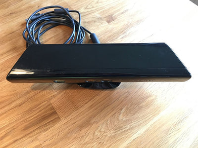 Xbox 360 - Kinect Sensor inkl. Kinect Adventures