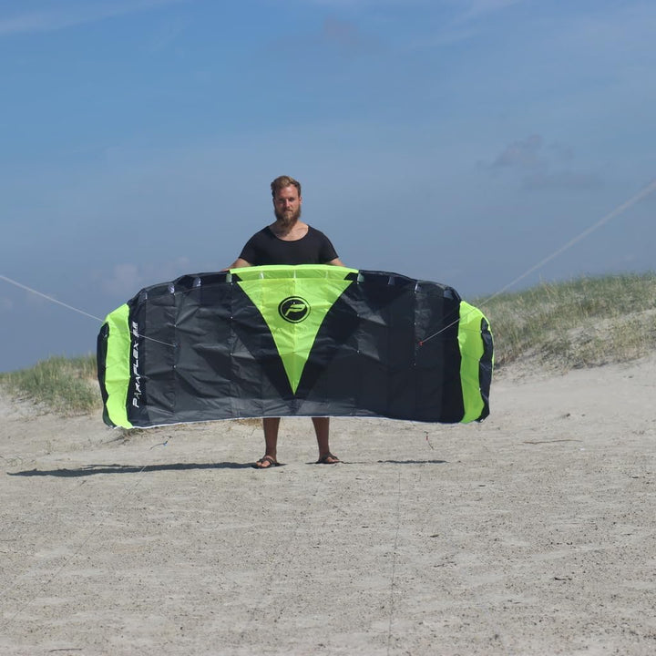 Wolkenstürmer® Paraflex Quad 4-Leiner Lenkmatte 2.8 in gelb - „Ready to Fly“ Kite Drachen inkl. Hand