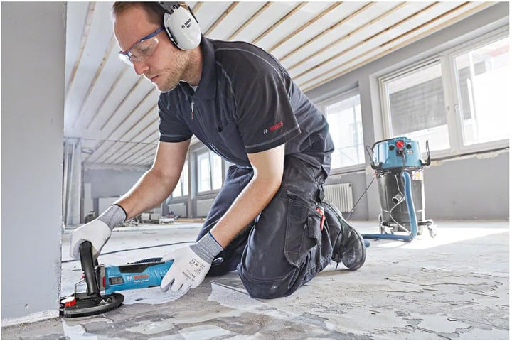 Bosch Professional Betonschleifer GBR 15 CAG (1.500 Watt, Leerlaufdrehzahl 9.300 Min-1, Diamanttopfs