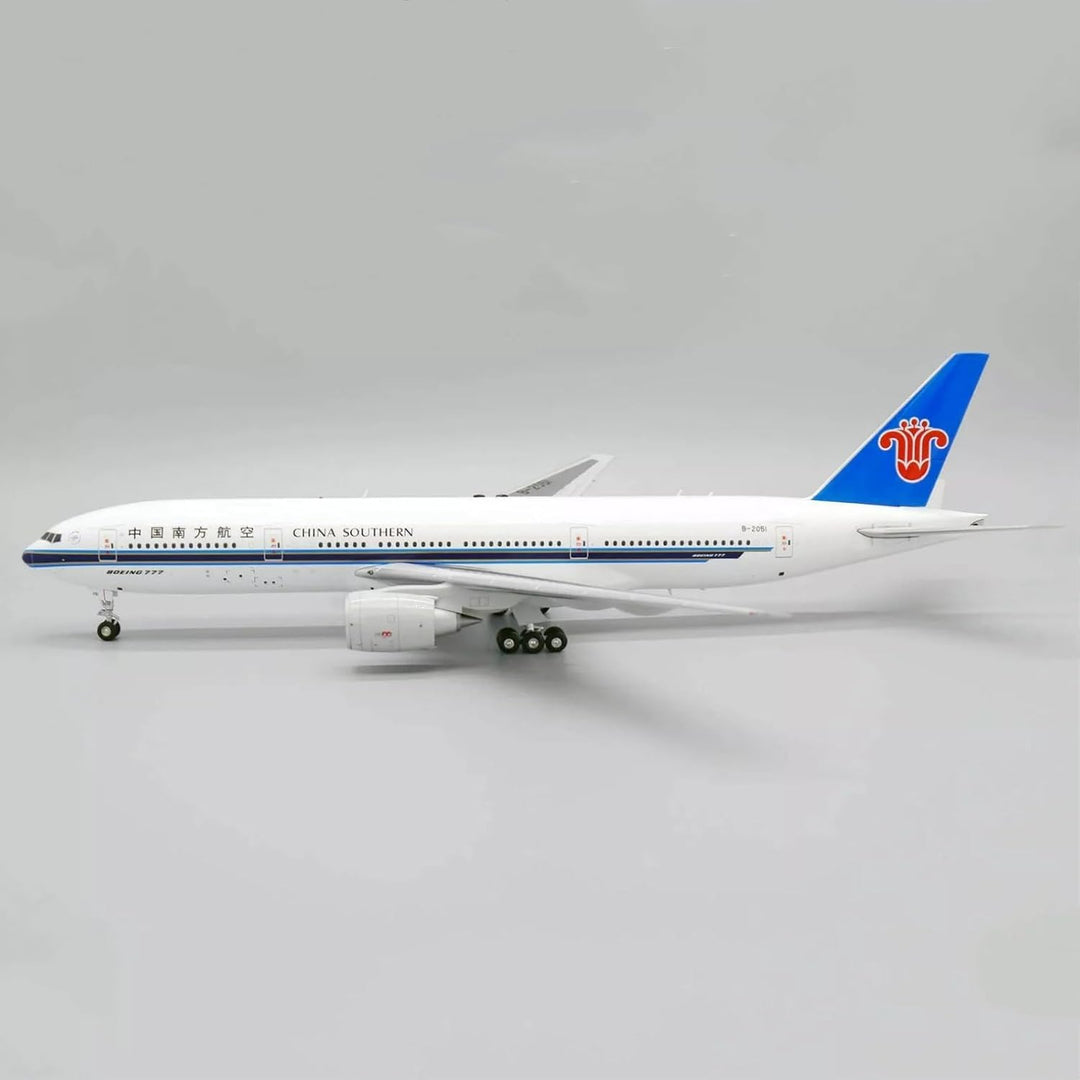 DAGIJIRD Simulation Alloy Aircraft Model 1:350 Alloy China Southern B777 Airplane Model
