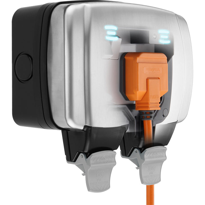 BG Electrical WPL22 IP66 2-Fach 13 A dekorative wetterfeste Schaltersteckdose für den Aussenbereich