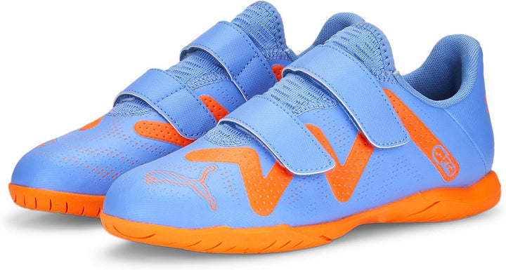 PUMA Unisex Kinder Future Play It V Jr Fussballschuh 31 EU Blue Glimmer Puma Weiss Ultraorange, 31 E