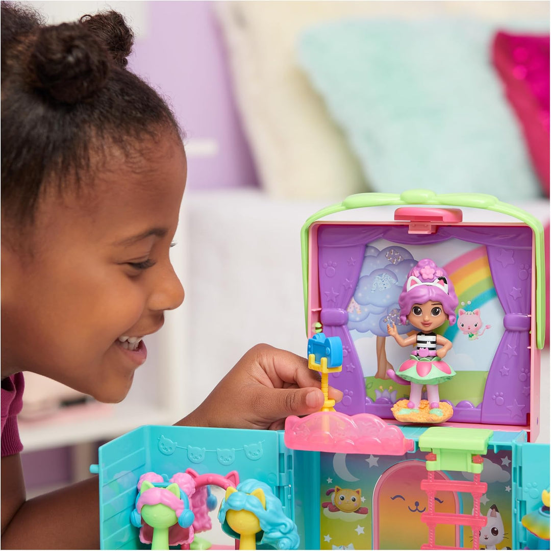 Gabby‘s Dollhouse, Rainbow Closet, tragbares Regenbogen Kleiderschrank Spielset mit Gabby Figur, 4 B