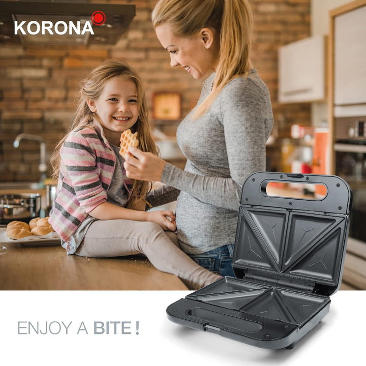 Korona 47019 XXL-Sandwichmaker | 750 Watt | Antihaftbeschichtung | Platzsparende Lagerung | Geeignet