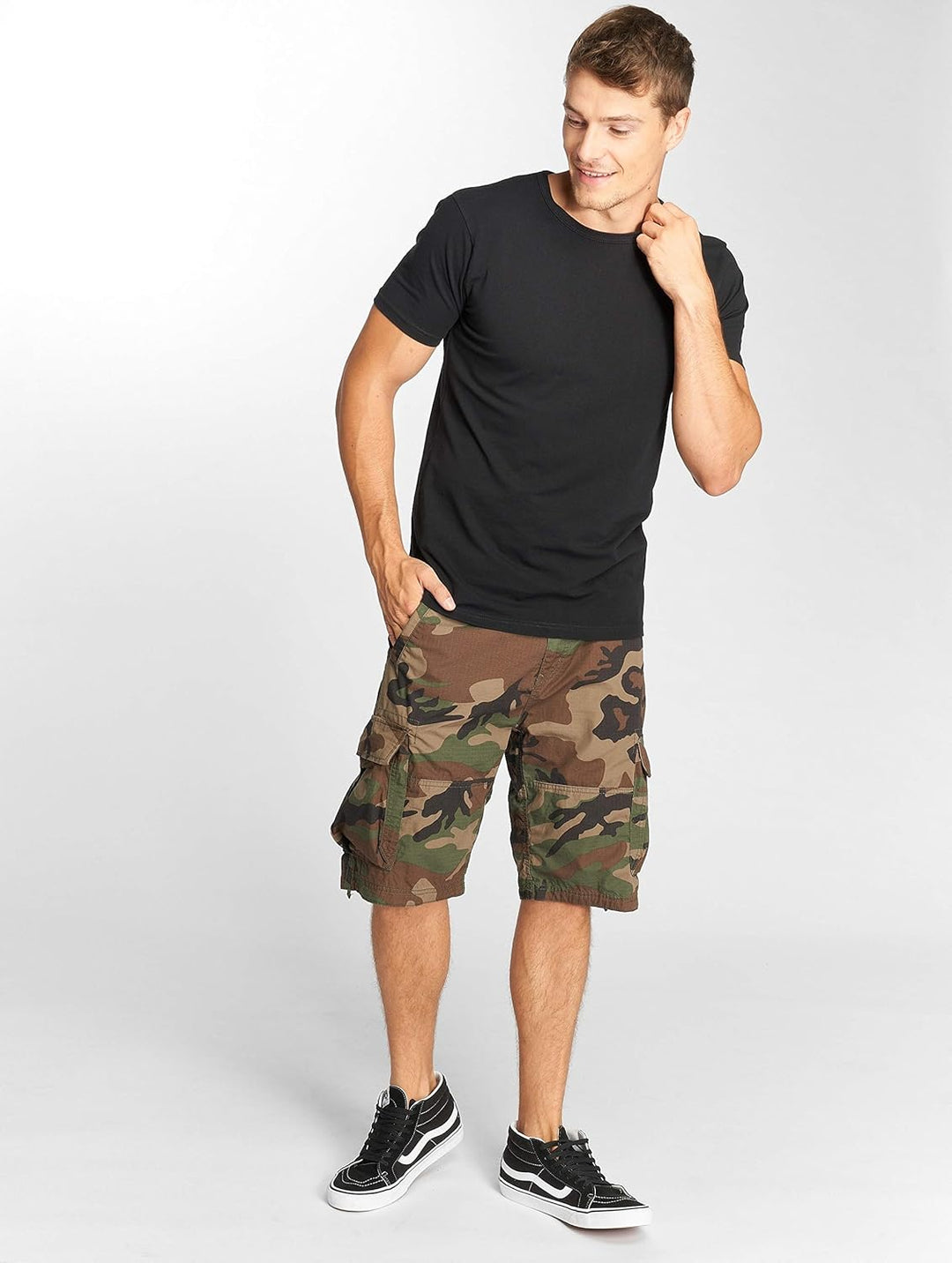 Vintage Industries Terrance Shorts (Woodland,XS)