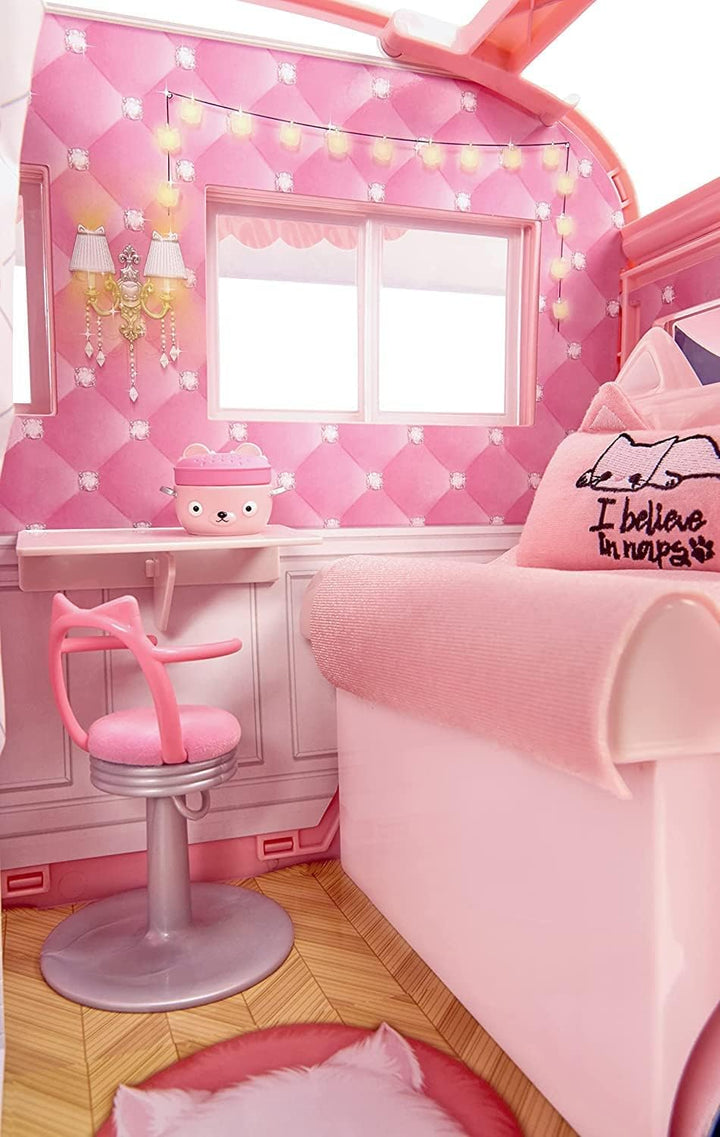 Na Na Na Surprise Kitty-Cat Camper - Pinkes Wohnmobil mit Katzenohren und -schwanz - 7 Spielbereiche