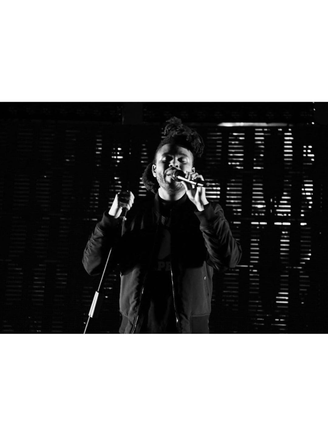 Sternenfunkeln: Die Biografie über The Weeknd. Hochwertige Hardcoverausgabe, Gebundenes Buch