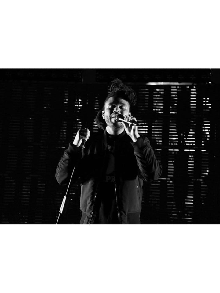 Sternenfunkeln: Die Biografie über The Weeknd. Hochwertige Hardcoverausgabe, Gebundenes Buch