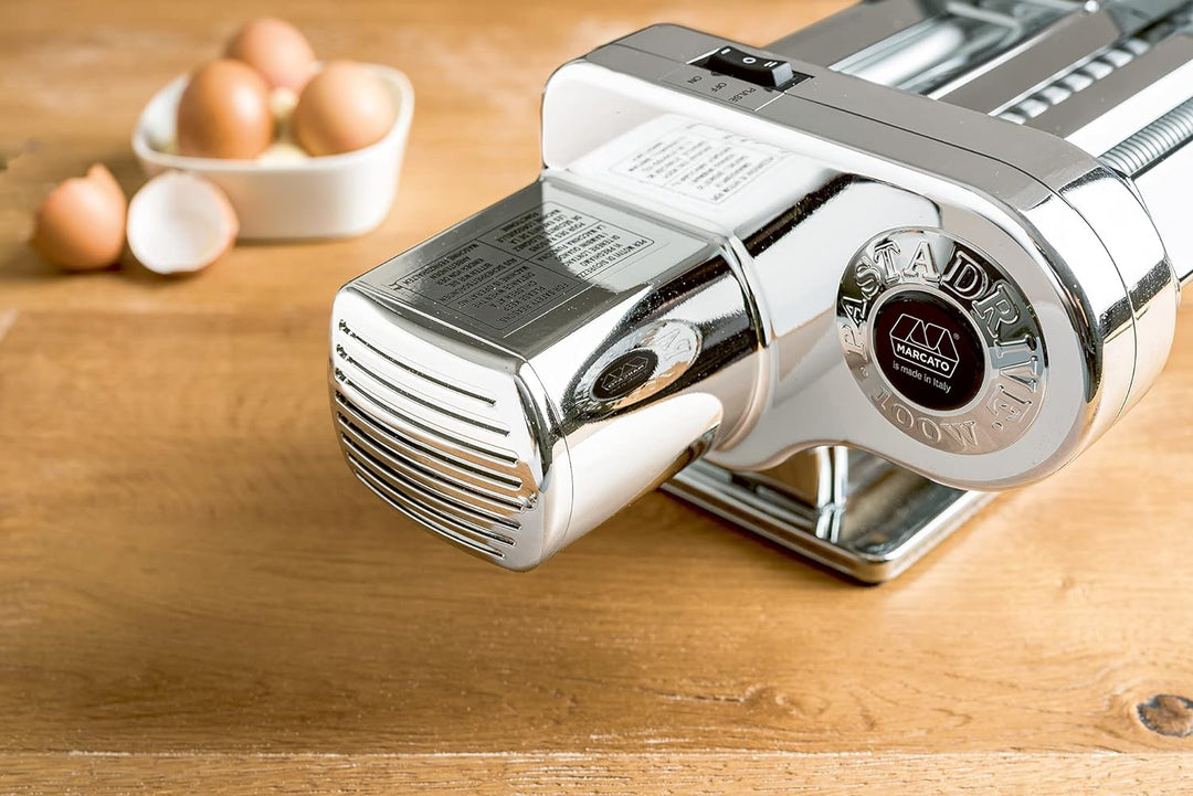 Marcato Pasta Set mit zwei Nudelwalzen (Ravioli, Spaghetti), GS-PASTASET &amp; Pastadrive-Motor, Silber