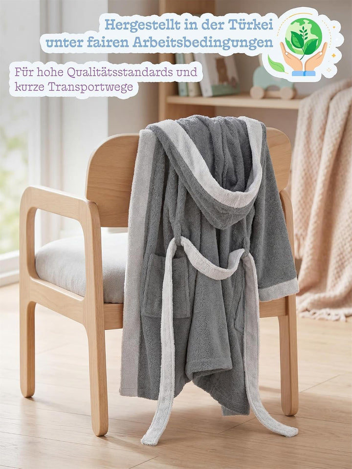 normani Kinder-Bademantel mit Kapuze aus 100% Bio-Baumwolle - für Jungen und Mädchen 98-104 Grau, 98