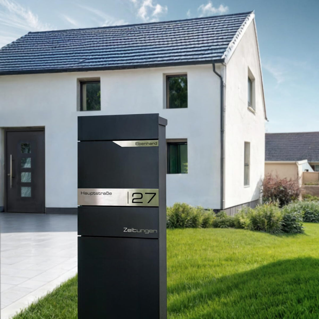Metzler Standbriefkasten freistehend in Anthrazit RAL 7016 aus Stahl mit Zeitungsfach - personalisie