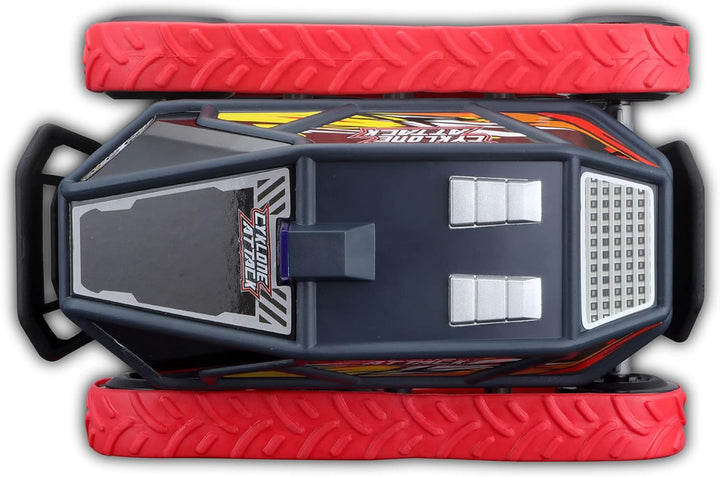 Maisto Tech R/C Cyklone Attack Ferngesteuertes Auto ab 8 Jahre mit Licht, 360° Dreheung 1:24 RC Offr