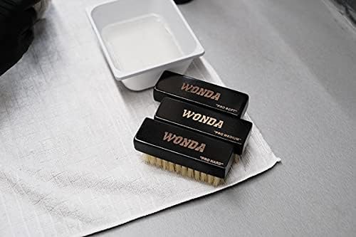 Supersoap KIT Pro Schuhputzmittel Set für Sneaker inkl. Reinigungsmittel, Reinigungstuch und 4 Bürst