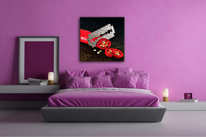 Dark extrem scharfe Peperoni im Format: 70x70 als Leinwandbild, Motiv fertig gerahmt auf Echtholzrah