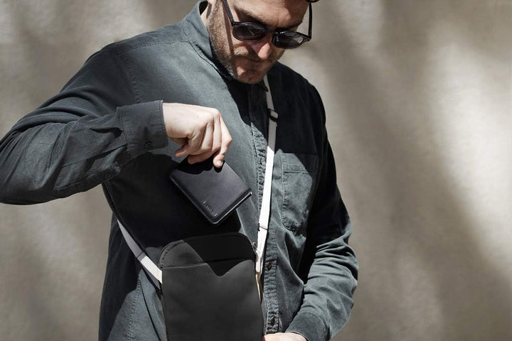 Bellroy Hide & Seek Premium Edition - Black (Schlanke Leder Brieftasche) Schwarz, Schwarz