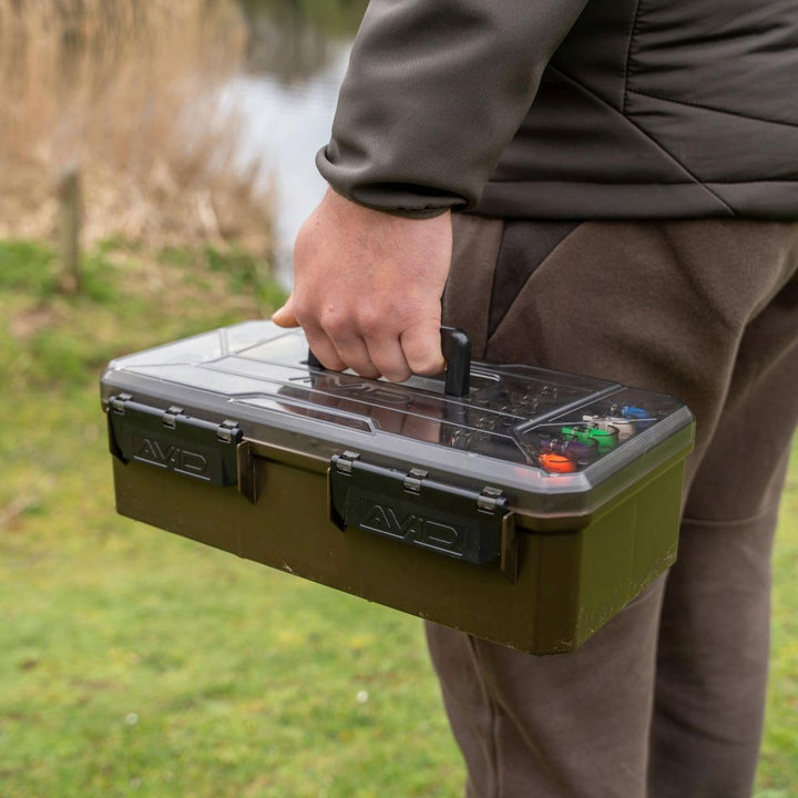 Avid Carp Reload Utility Box, Angelkoffer, Tackle Aufbewahrung
