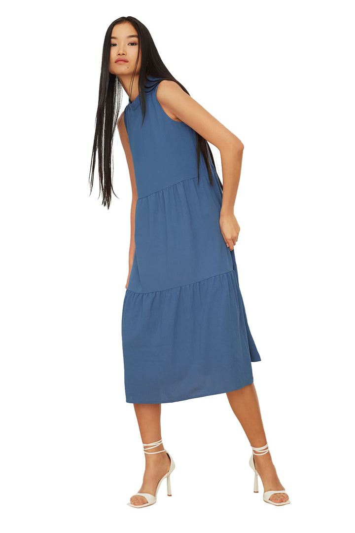 TRENDYOL Damen Breites Geschnittenes Kleid Dress (1er Pack) 38 Blau, 38 Blau