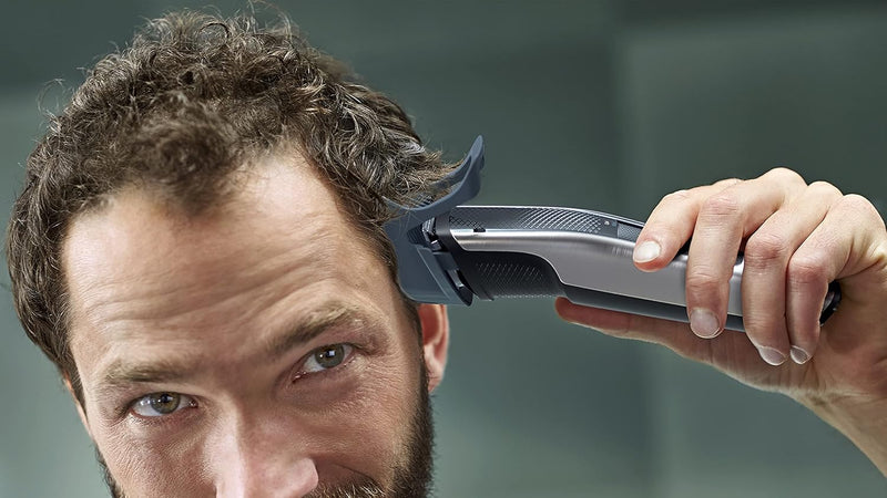 Philips Barttrimmer Serie 5000 mit Lift & Trim Pro-Technologie (Modell BT5522/15)