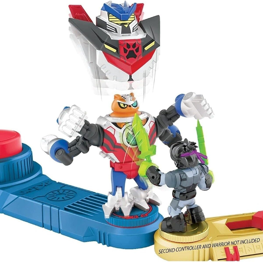 Akedo 14288 Ultimate Arcade Warriors Giants Mini Battling Action Figures Ready, Fight, Split Strike-