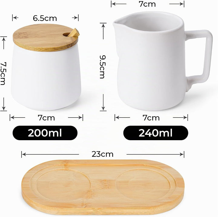 MIAMIO - Milch und Zucker Set mit Deckel und Löffel/Keramik Milchkännchen mit Holz Tablett - Mikrowe
