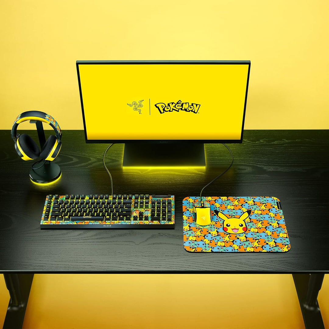 Razer Gigantus V2 Pokémon Edition - Weiche Gaming-Mausmatte für Geschwindigkeit und Kontrolle - Mikr