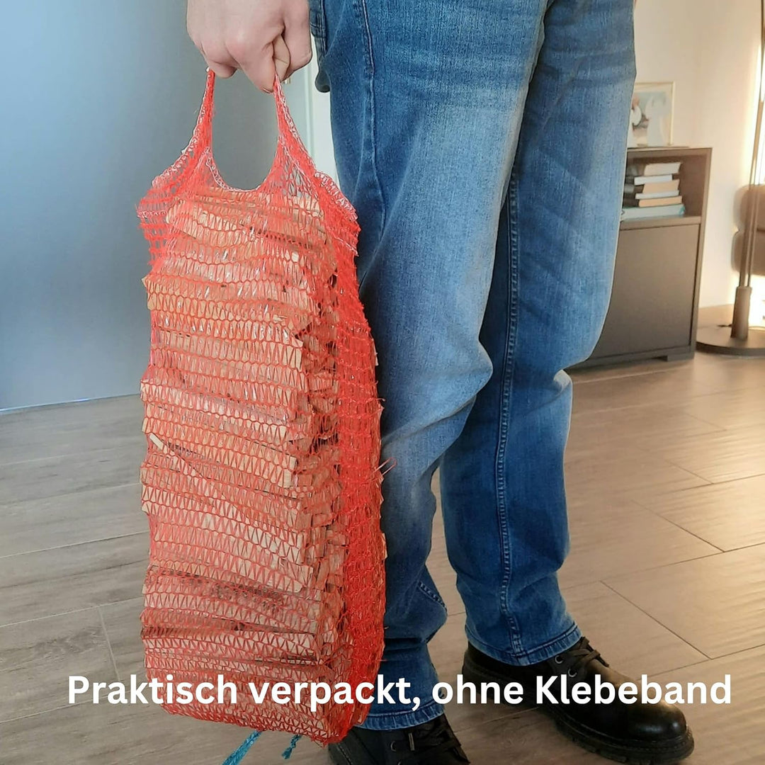 30 kg Eiche Brennholz – Sehr sauber und trocken – Perfektes Anfeuerholz für eine gemütliche Raumwärm