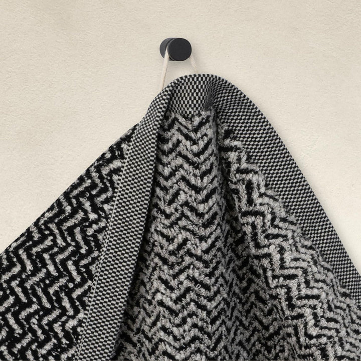 möve Brooklyn Duschtuch Fischgrat 80 x 150 cm aus 85 % Baumwolle / 10 % Viskose aus Bambus-Zellstoff