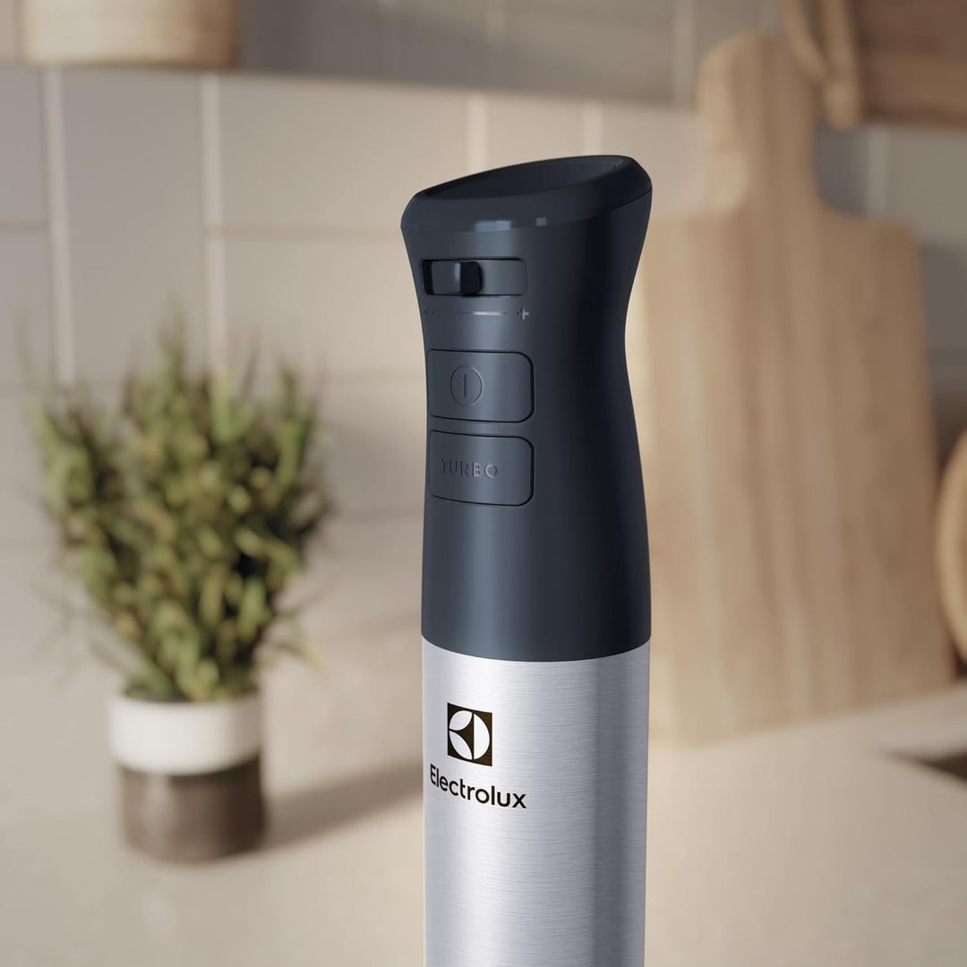 Electrolux Create 5 Stabmixer E5HB1-6SS, inkl. Schneebesen, Becher & Mini-Zerkleinerer, mehrere Gesc