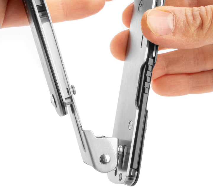 STAHLWERK BBQ Multitool 4 in 1 Grillbesteck mit Grillzange, Grillgabel, Grillwender und Flaschenöffn