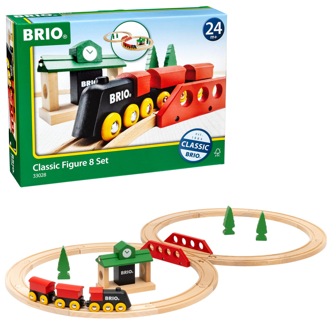 BRIO 33028 - Bahn Acht Set Classic Line - Zwei Schienenkreise mit Frachtzug, Holzbahnhof und Holzbrü