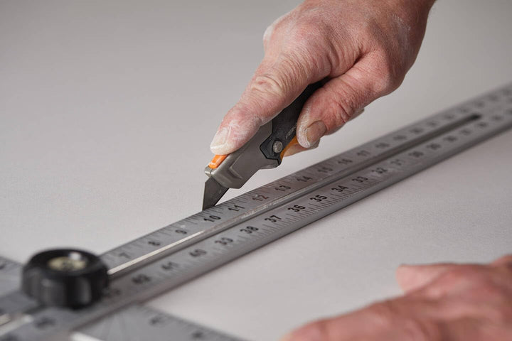 Fiskars Universalmesser mit feststehender Klinge, Länge 18,2 cm, Rostfreier Stahl/Kunststoff, Schwar