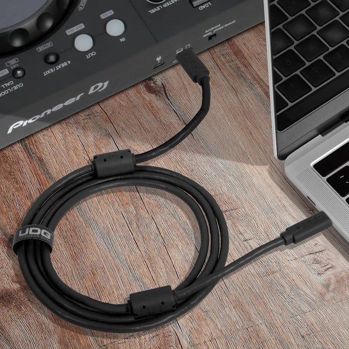 UDG Ultimate Cable USB 3.0 Type C-C Straight 1.5m (Black) (Packung mit 2)