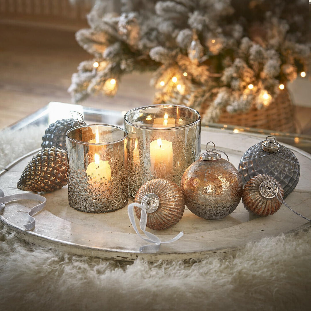 LOBERON® Weihnachtsschmuck 6er Set Layounne, Weihnachtsdeko, Glas, H/Ø ca. 10/10 cm, antiksilber/gra