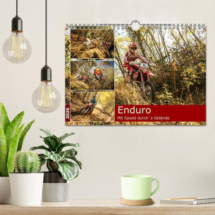 Enduro Mit Speed durch`s Gelände (Wandkalender 2026 DIN A4 quer), CALVENDO Monatskalender: Spannende