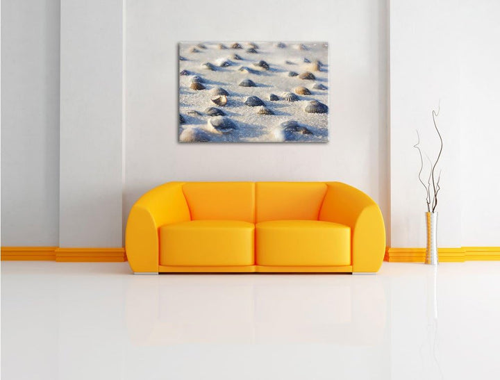 Pixxprint Muscheln im Sand als Leinwandbild/Grösse: 100x70 cm/Wandbild/Kunstdruck/fertig bespannt, 1