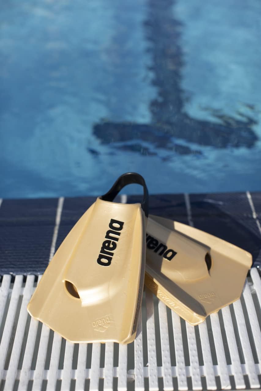 ARENA Powerfin Pro II Schwimmbad-Trainingsflossen, Schwimmflossen für Erwachsene, Flossen aus 100% S
