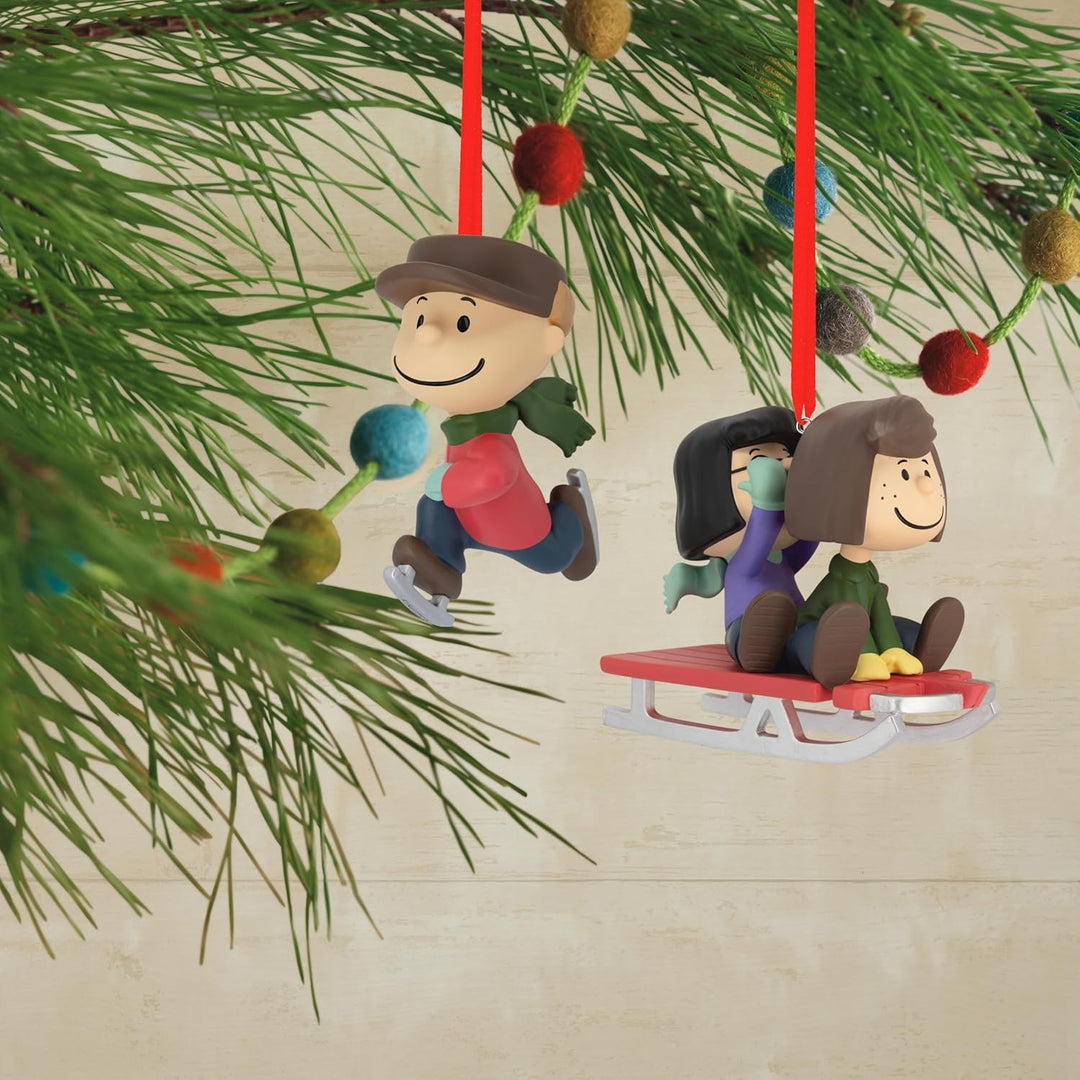 Hallmark Erdnüsse Ornamente zum Sammeln, 6 Stück, Erdnüsse Gang Winter Aktivitäten Figuren, hängende
