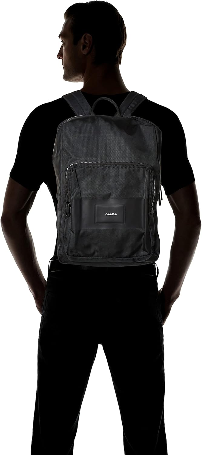 Calvin Klein Herren Rucksack Ck Must T Squared Campus Bp Handgepäck, Schwarz (Ck Black), Einheitsgrö