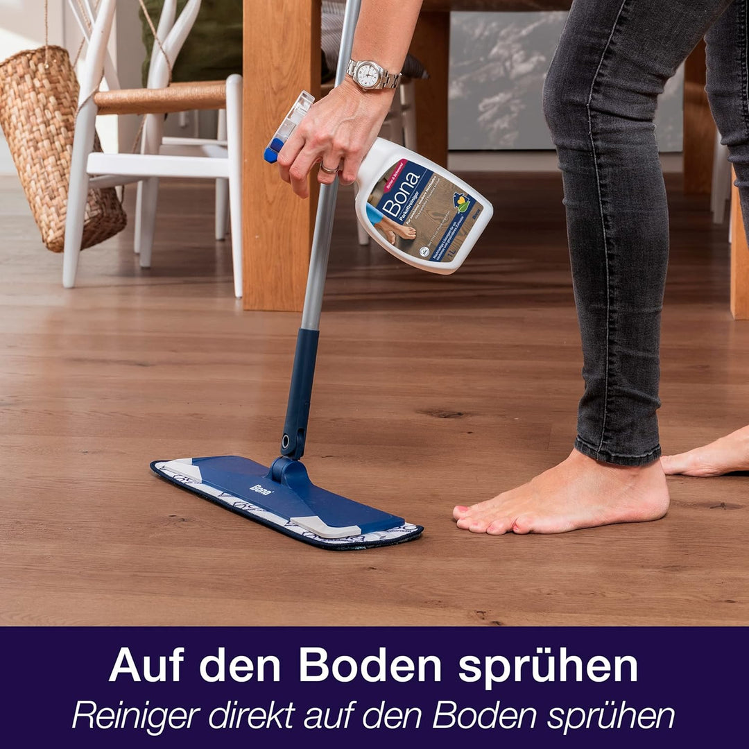 Bona Bodenwischer mit Teleskopstiel - Höhenverstellbarer Wischmopp mit Mikrofaser Wischpad, Parkettr