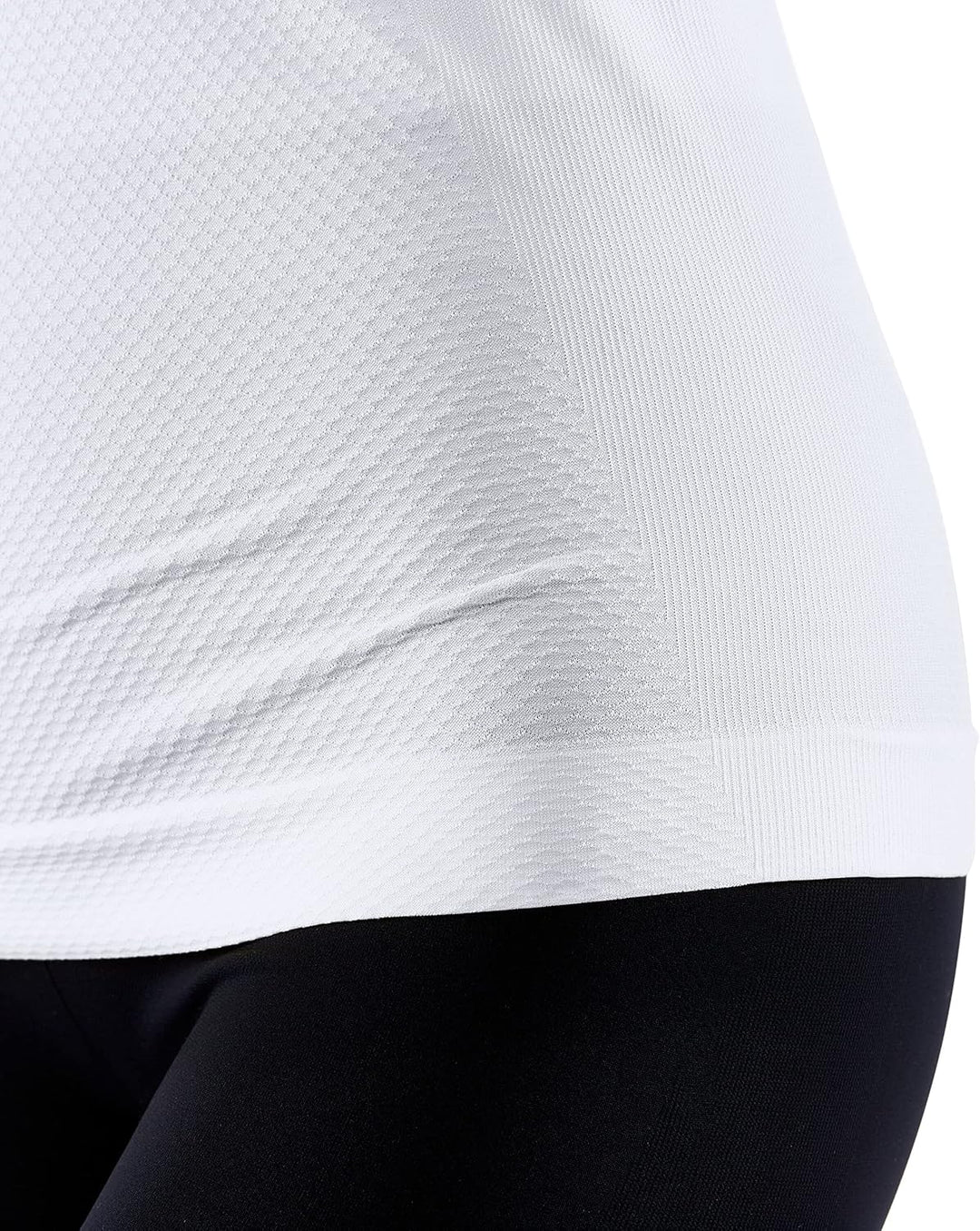 FALKE Damen Cool V Neck Funktionsshirt Kurzarmshirt warme bis heisse Temperaturen Funktionsunterwäsc