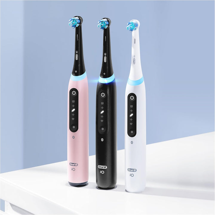 Oral-B iO Series 5 Plus Edition Elektrische Zahnbürste/Electric Toothbrush, PLUS 3 Aufsteckbürsten,