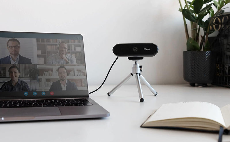 Trust Tyro Webcam Full HD 1080p mit Mikrofon für PC, Weitwinkel, Auto Fokus, USB Plug and Play, Vide