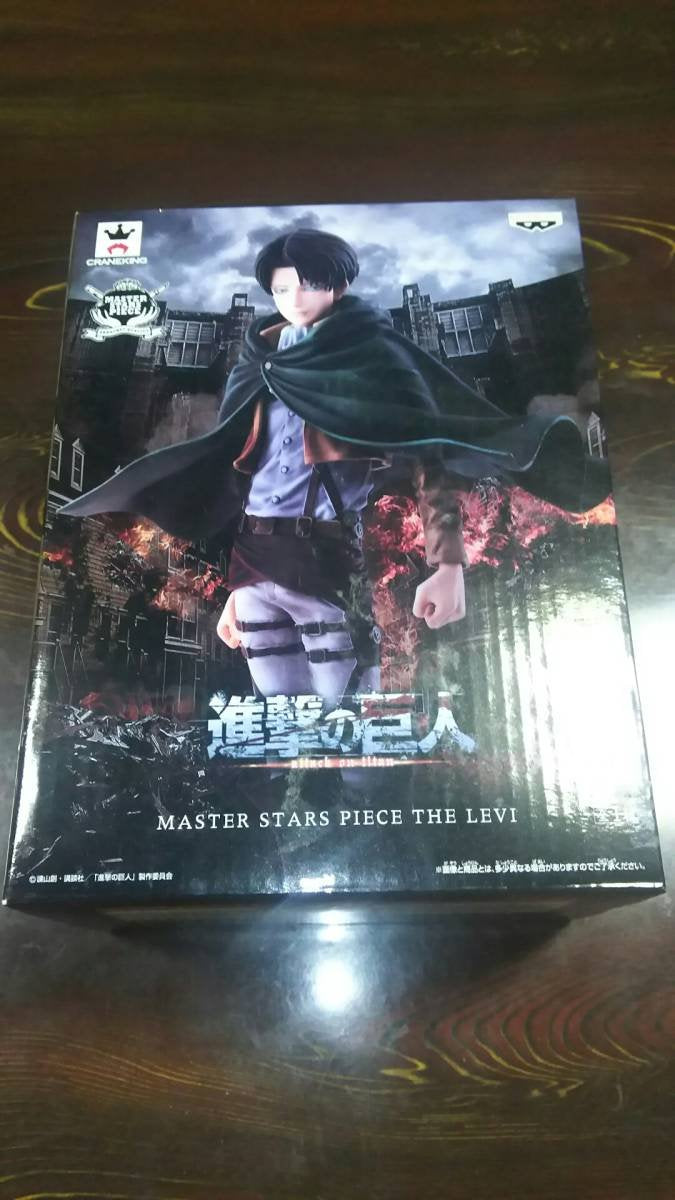 Banpresto Attack on Titan Master Sterne Stück 49088 24,1 cm Levi Ackerman Action Figur
