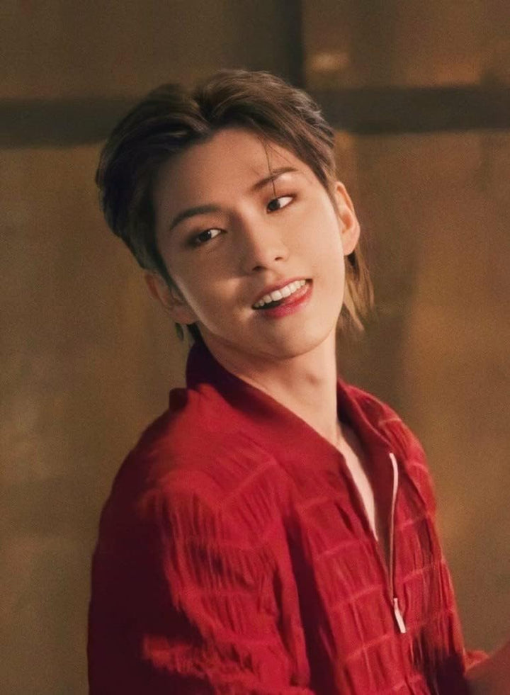Starship Entertainment KIHYUN MONSTA X - VOYAGER (1st Single Album) CD + Extra Photocards Set (Voyag