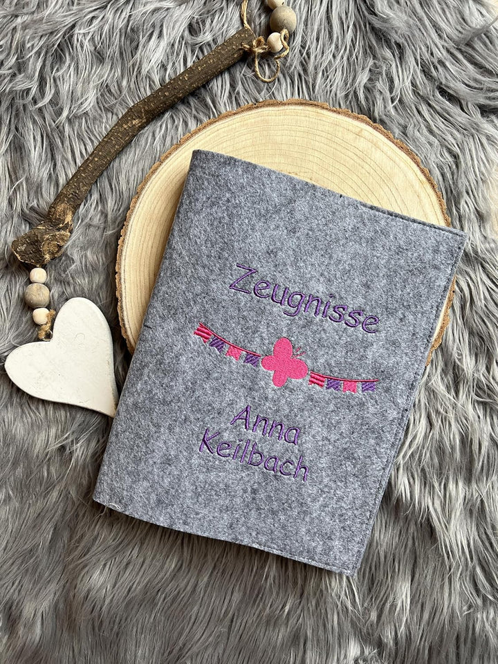 Personalisierte Zeugnismappe A4 aus Filz | hochwertig bestickt | Schulkind | Geschenk | Schulstart |