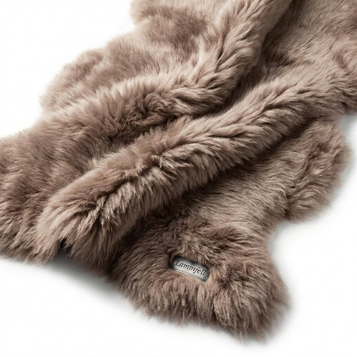 Premium Lammfell Schaffell von LANABEST. Echtes Fell mit ganz zarter Wolle. Kuschelfell, geruchsarm,