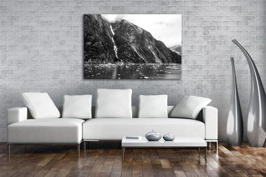 deyoli Tracy Arm Fjord in Alaska Effekt: Schwarz/Weiss im Format: 80x60 als Leinwandbild, Motiv fert