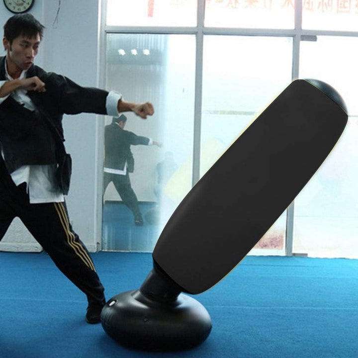 Boxsack Standing Boxsack Bxing Trainingsgeräte Aufblasbarer Boxsack für das MMA Kick Training Schwar